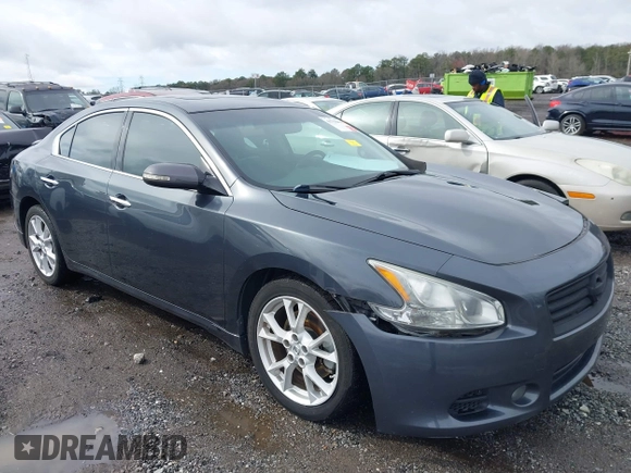 2013 Nissan Maxima SV z VIN 1N4AA5AP7DC814845, wystawiony jako IAAI lot #41758456 z przebiegiem 139 556 mil mil oraz . Historia ofert i sprzedaży dostępna na DreamBid. Obrazek 13.