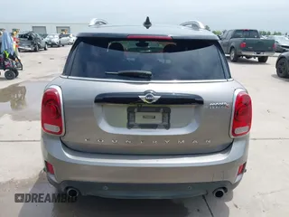 2018 MINI Countryman Cooper S with VIN WMZYT3C3XJ3E00006, listed as a IAAI auction lot 42420388 with 117,313 mi miles and . Bid and sale history available at DreamBid. Image 17.