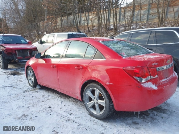 2015 Chevrolet Cruze LT with VIN 1G1PE5SB3F7199694, listed as a IAAI auction lot 41621606 with 121,368 mi miles. Bid and sale history available at carsss.com. Image 15.