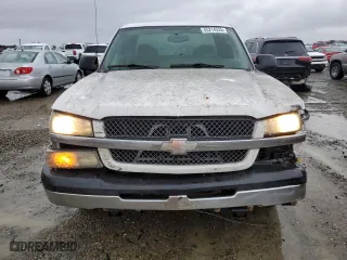 2004 Chevrolet Silverado 1500 LS with VIN 2GCEK19V441100438, listed as a Copart auction lot 45214535 with 231,075 mi miles and Salvage Title. Bid and sale history available at carsss.com. Image 5.