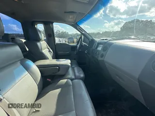 2007 Ford F-150 XL with VIN 1FTRF12W47KB40354, listed as a Copart auction lot 87468204 with 347,761 mi miles and Clean title. Bid and sale history available at DreamBid. Image 5.