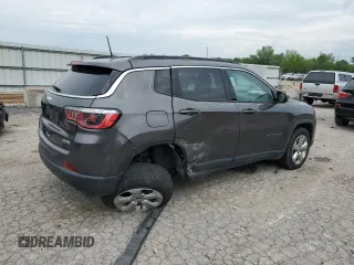 2018 Jeep Compass Latitude with VIN 3C4NJCBB0JT376754, listed as a Copart auction lot 58494345 with 93,092 mi miles and Salvage title. Bid and sale history available at DreamBid. Image 3.