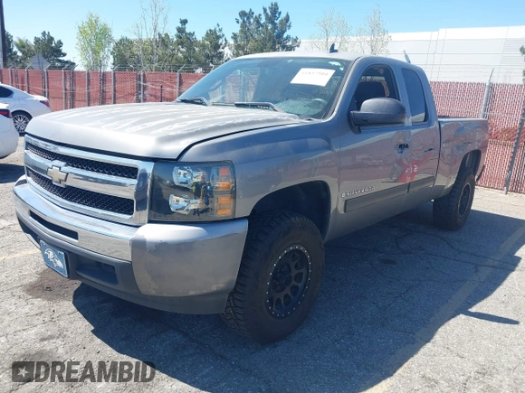 2009 Chevrolet Silverado 1500 with VIN 2GCEC290691114694, listed as a IAAI auction lot 41857504 with 188,705 mi miles and . Bid and sale history available at DreamBid. Image 17.