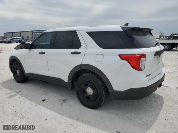 2020 Ford Police Interceptor Utility with VIN 1FM5K8AB6LGC50980, listed as a Copart auction lot 44898465 with 0 mi miles and Non Repairable. Bid and sale history available at carsss.com. Image 2.