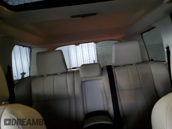 2011 Land Rover LR2 HSE with VIN SALFR2BN8BH267405, listed as a Copart auction lot 43288545 with 109,622 mi miles and Salvage title. Bid and sale history available at DreamBid. Image 10.