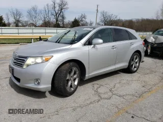 2010 Toyota Venza z VIN 4T3BK3BB4AU039111, wystawiony jako Copart lot #49341795 z przebiegiem 212 748 mil mil oraz Szkoda całkowita • Salvage title. Historia ofert i sprzedaży dostępna na DreamBid. Obrazek 1.