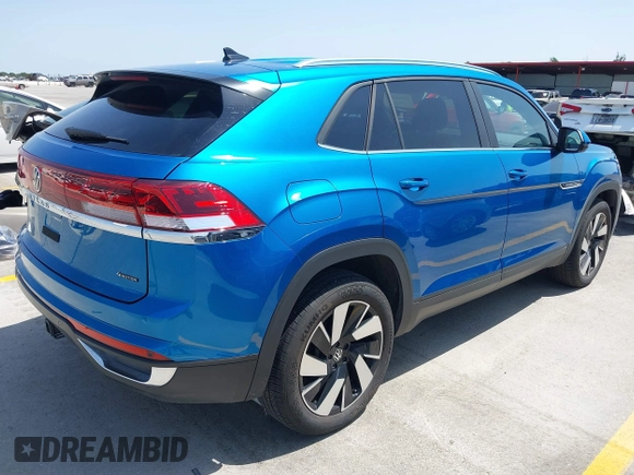 2024 Volkswagen Atlas SE with VIN 1V2HE2CA6RC218474, listed as a IAAI auction lot 42292257 with 19,654 mi miles and . Bid and sale history available at DreamBid. Image 4.