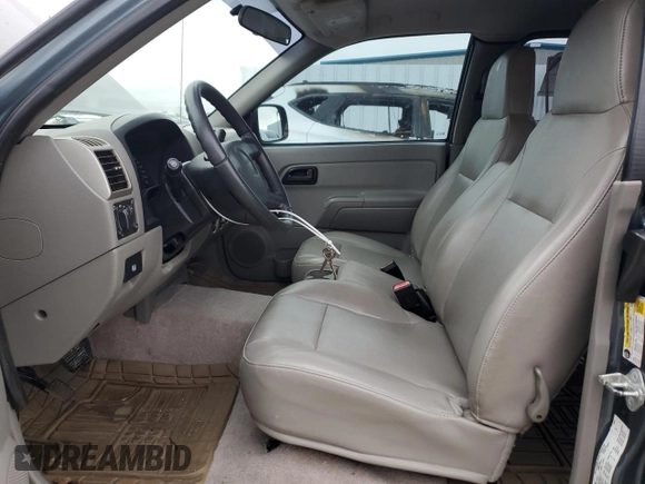 2007 Isuzu i-Series S z VIN 1GGCS199778700249, wystawiony jako Copart lot #54095585 z przebiegiem 94 954 mil mil oraz Tytuł czysty. Historia ofert i sprzedaży dostępna na DreamBid. Obrazek 7.