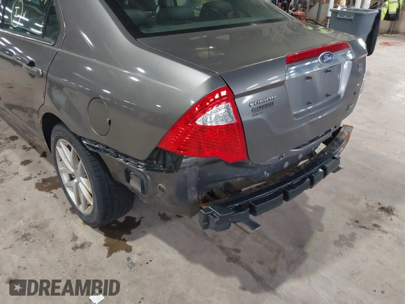 2010 Ford Fusion SEL with VIN 3FAHP0CGXAR272036, listed as a IAAI auction lot 41734766 with 200,992 mi miles. Bid and sale history available at carsss.com. Image 6.