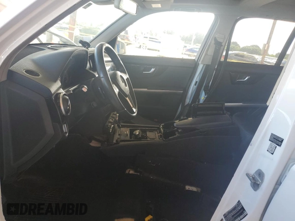 2015 Mercedes-Benz GLK 350 with VIN WDCGG5HB9FG394413, listed as a Copart auction lot 75861204 with 161,320 mi miles and Salvage Title. Bid and sale history available at DreamBid. Image 7.