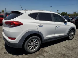 2016 Hyundai Tucson Limited z VIN KM8J33A26GU189345, wystawiony jako Copart lot #57919645 z przebiegiem 117 804 mil mil oraz Czysty tytuł • Clean title. Historia ofert i sprzedaży dostępna na DreamBid. Obrazek 3.