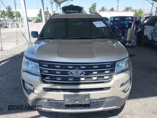 2017 Ford Explorer XLT z VIN 1FM5K7D85HGD89676, wystawiony jako IAAI lot #42313283 z przebiegiem 89 358 mil mil oraz . Historia ofert i sprzedaży dostępna na DreamBid. Obrazek 12.