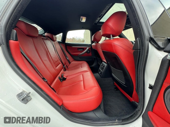 2019 BMW 4 Series 440i xDrive with VIN WBA4J7C54KBM74665, listed as a Copart auction lot 54988385 with 75,103 mi miles and Clean Title. Bid and sale history available at carsss.com. Image 6.