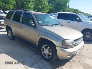 2005 Chevrolet TrailBlazer LS with VIN 1GNDS13S552348684, listed as a IAAI auction lot 42091315 with 216,602 mi miles and . Bid and sale history available at DreamBid. Image 1.