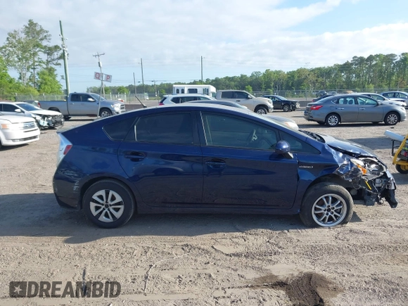 2014 Toyota Prius Four with VIN JTDKN3DU7E0385069, listed as a IAAI auction lot 41736927 with 211,539 mi miles. Bid and sale history available at carsss.com. Image 13.
