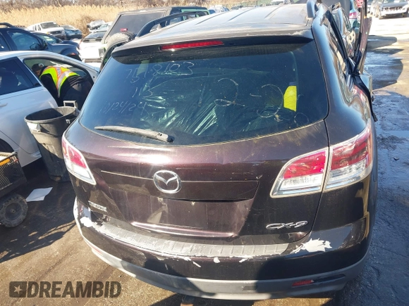 2008 Mazda CX-9 Grand Touring z VIN JM3TB38A780123593, wystawiony jako IAAI lot #41241630 z przebiegiem Nie podano mil oraz . Historia ofert i sprzedaży dostępna na DreamBid. Obrazek 15.