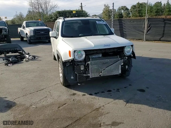 2020 Jeep Renegade Latitude with VIN ZACNJABB2LPL40561, listed as a Copart auction lot 46473345 with 44,911 mi miles and Salvage Title. Bid and sale history available at carsss.com. Image 12.