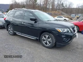 2020 Nissan Pathfinder SV with VIN 5N1DR2BM1LC599752, listed as a IAAI auction lot 41476760 with 100,453 mi miles. Bid and sale history available at carsss.com. Image 1.