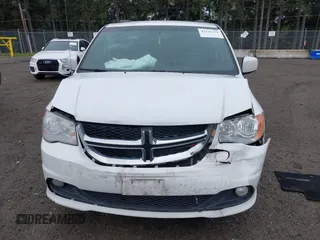 2017 Dodge Grand Caravan SXT with VIN 2C4RDGCG2HR645439, listed as a IAAI auction lot 42141378 with 161,518 mi miles and . Bid and sale history available at DreamBid. Image 12.