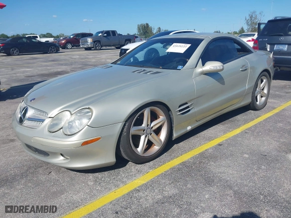 2003 Mercedes-Benz SL-Class with VIN WDBSK75F23F010165, listed as a IAAI auction lot 41839222 with 162,753 mi miles. Bid and sale history available at carsss.com. Image 17.