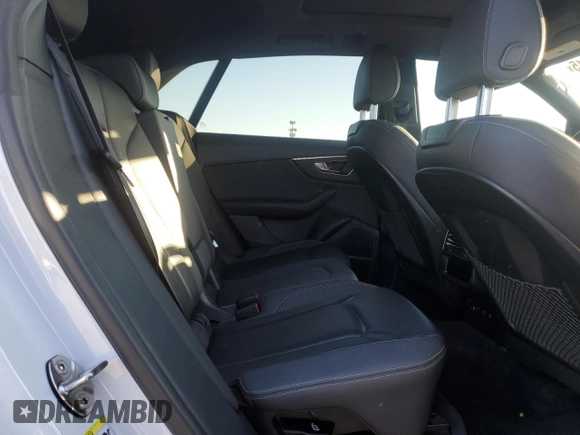 2021 Audi Q8 Premium Plus with VIN WA1EVAF17MD020011, listed as a Copart auction lot 45566815 with 42,724 mi miles and Salvage title. Bid and sale history available at DreamBid. Image 11.