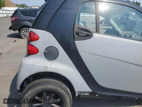 2008 Smart fortwo Pure with VIN WMEEJ31X38K134437, listed as a Copart auction lot 60507845 with Not provided miles and Salvage title. Bid and sale history available at DreamBid. Image 10.