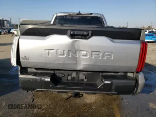 2022 Toyota Tundra 2WD SR5 with VIN 5TFLA5AB8NX015349, listed as a Copart auction lot 43063425 with 34,977 mi miles and Salvage Title. Bid and sale history available at carsss.com. Image 6.