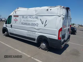2019 Ram ProMaster Cargo с VIN 3C6TRVDG9KE515166, выставлен на аукционе IAAI как лот 42346377 с пробегом 85 168 миль миль и . История ставок и продаж доступна на DreamBid. Изображение 3.