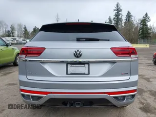 2021 Volkswagen Atlas SEL with VIN 1V2SE2CA4MC229844, listed as a IAAI auction lot 41916623 with 34,618 mi miles and . Bid and sale history available at DreamBid. Image 16.
