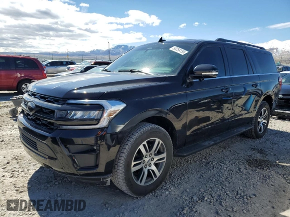 2024 Ford Expedition Max XLT z VIN 1FMJK1J89REA18081, wystawiony jako Copart lot #50258155 z przebiegiem 30 838 mil mil oraz Szkoda całkowita • Salvage title. Historia ofert i sprzedaży dostępna na DreamBid. Obrazek 1.