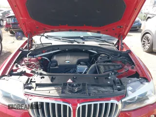 2016 BMW X4 xDrive28i z VIN 5UXXW3C52G0R20677, wystawiony jako IAAI lot #42085953 z przebiegiem 88 000 mil mil oraz . Historia ofert i sprzedaży dostępna na DreamBid. Obrazek 10.