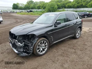 2019 BMW X5 xDrive40i z VIN 5UXCR6C53KLL34424, wystawiony jako Copart lot #58836165 z przebiegiem 105 016 mil mil oraz Czysty tytuł • Clean title. Historia ofert i sprzedaży dostępna na DreamBid. Obrazek 1.