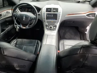 2020 Lincoln MKZ Reserve z VIN 3LN6L5E99LR609268, wystawiony jako Copart lot #56062065 z przebiegiem 63 466 mil mil oraz Szkoda całkowita • Salvage title. Historia ofert i sprzedaży dostępna na DreamBid. Obrazek 8.
