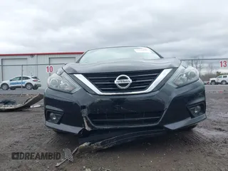 2017 Nissan Altima S z VIN 1N4AL3APXHC477642, wystawiony jako IAAI lot #41914041 z przebiegiem 153 717 mil mil oraz . Historia ofert i sprzedaży dostępna na DreamBid. Obrazek 12.