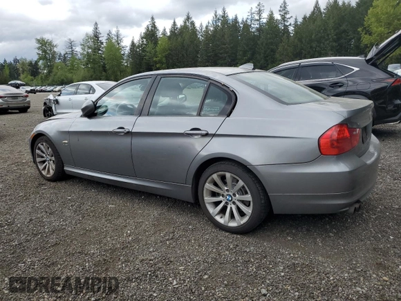 2011 BMW 3 Series 328i xDrive z VIN WBAPK7G54BNN86823, wystawiony jako Copart lot #55801365 z przebiegiem 149 328 mil mil oraz Szkoda całkowita • Salvage title. Historia ofert i sprzedaży dostępna na DreamBid. Obrazek 2.