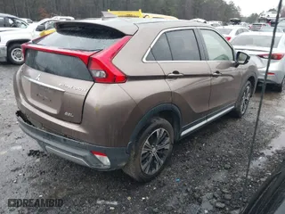 2019 Mitsubishi Eclipse Cross SE with VIN JA4AT5AA4KZ022947, listed as a IAAI auction lot 41048174 with 209,354 mi miles. Bid and sale history available at carsss.com. Image 4.