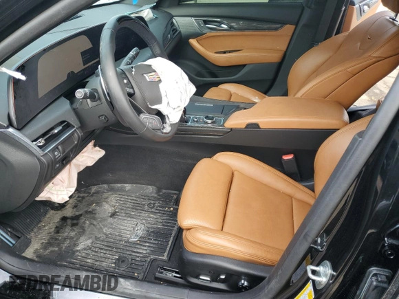 2025 Cadillac CT5 Sport with VIN 1G6DU5RKXS0113984, listed as a Copart auction lot 46092135 with 1,014 mi miles and Clean Title. Bid and sale history available at DreamBid. Image 7.