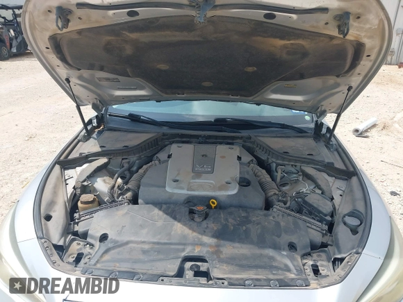 2015 Infiniti Q50 Premium with VIN JN1BV7AP0FM342504, listed as a IAAI auction lot 42127971 with 266,794 mi miles. Bid and sale history available at carsss.com. Image 10.