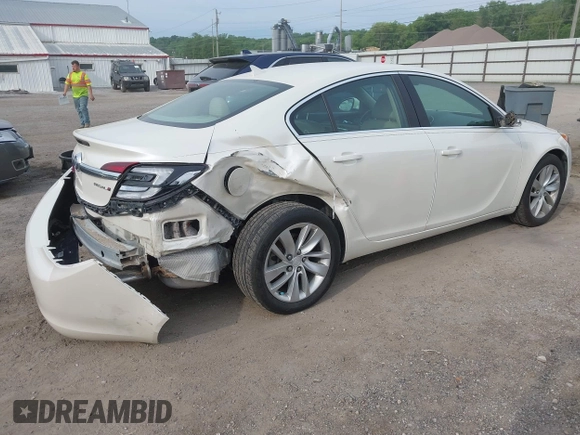 2014 Buick Regal with VIN 2G4GK5EX6E9258589, listed as a IAAI auction lot 42394279 with 111,812 mi miles and . Bid and sale history available at DreamBid. Image 4.