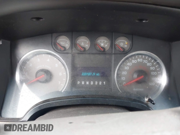 2009 Ford F-150 XL with VIN 1FTPW14V89FB30515, listed as a IAAI auction lot 41210636 with 220,187 mi miles. Bid and sale history available at carsss.com. Image 7.