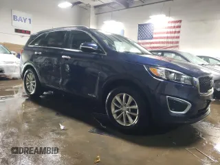 2016 Kia Sorento LX z VIN 5XYPGDA52GG177309, wystawiony jako Copart lot #47786225 z przebiegiem 85 872 mil mil oraz Szkoda całkowita • Salvage title. Historia ofert i sprzedaży dostępna na DreamBid. Obrazek 4.