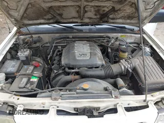 2000 Isuzu Rodeo S with VIN 4S2CK58W5Y4353808, listed as a IAAI auction lot 41723054 with 159,863 mi miles. Bid and sale history available at carsss.com. Image 10.