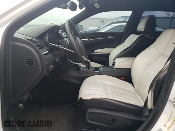 2017 Chrysler 300 S with VIN 2C3CCABGXHH552458, listed as a Copart auction lot 79754374 with 113,763 mi miles and Clean Title. Bid and sale history available at DreamBid. Image 7.