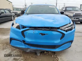 2023 Ford Mustang Mach-E Select с VIN 3FMTK1R44PMA65455, выставлен на аукционе Copart как лот 53159515 с пробегом 12 866 миль миль и Списание • Salvage title. История ставок и продаж доступна на DreamBid. Изображение 5.