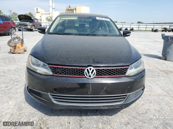 2014 Volkswagen Jetta Sedan SE with VIN 3VWD07AJ6EM427766, listed as a Copart auction lot 53661285 with 151,355 mi miles and Clean Title. Bid and sale history available at carsss.com. Image 5.