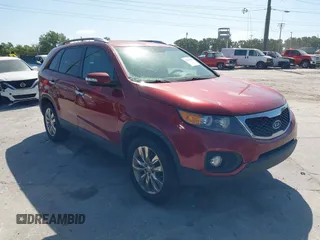 2011 Kia Sorento EX with VIN 5XYKU4A21BG034062, listed as a IAAI auction lot 42157818 with 169,660 mi miles. Bid and sale history available at carsss.com. Image 1.