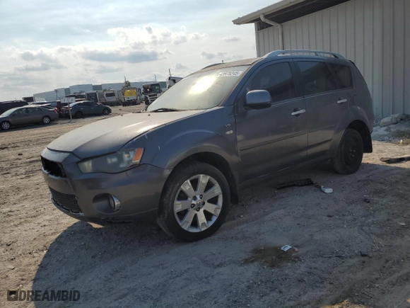 2008 Mitsubishi Outlander XLS with VIN JA4MS41X18Z004168, listed as a Copart auction lot 43975245 with 0 mi miles and Salvage Title. Bid and sale history available at carsss.com. Image 1.