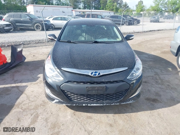 2015 Hyundai Sonata Hybrid Limited with VIN KMHEC4A44FA129122, listed as a IAAI auction lot 42098724 with 140,792 mi miles. Bid and sale history available at carsss.com. Image 12.