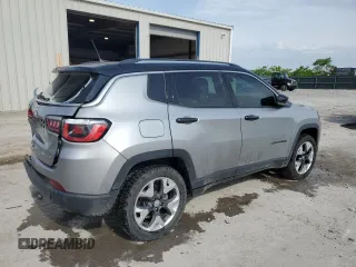 2020 Jeep Compass Limited z VIN 3C4NJDCB0LT106804, wystawiony jako Copart lot #56569215 z przebiegiem 82 747 mil mil oraz Szkoda całkowita • Salvage title. Historia ofert i sprzedaży dostępna na DreamBid. Obrazek 3.