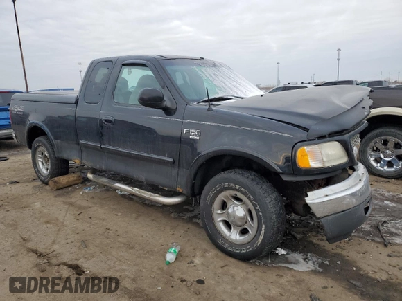1999 Ford F-150 XL with VIN 1FTRX18L4XNA03553, listed as a Copart auction lot 44360435 with 162,469 mi miles and Clean Title. Bid and sale history available at carsss.com. Image 4.